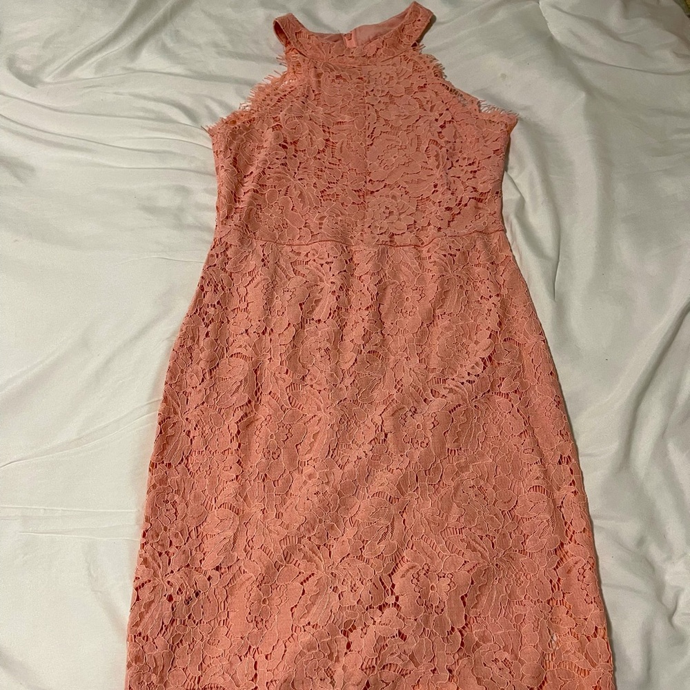 Coral pink lacy halter neckline midi dress.🌸💞💕